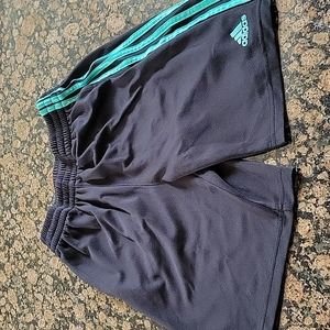 4/$25 Adidas boys shorts L
